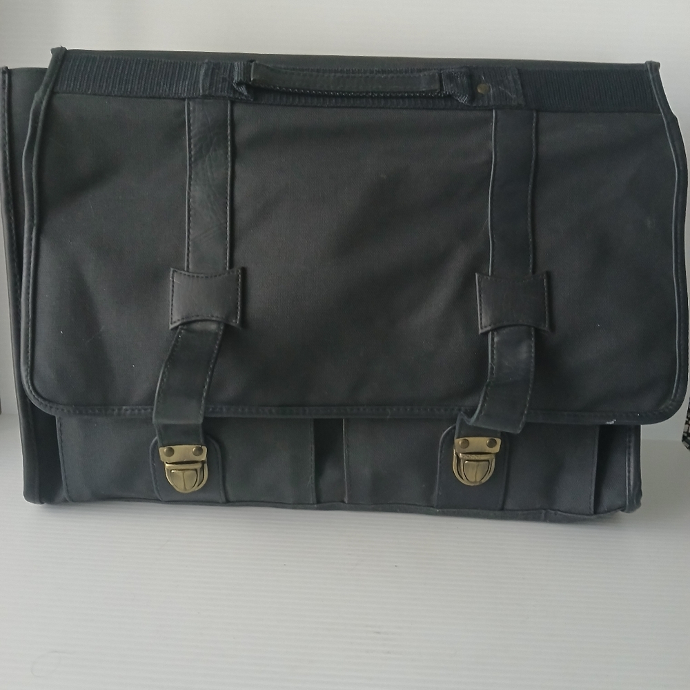 Yves Saint Laurent Parfums Nylon Messenger Bag
